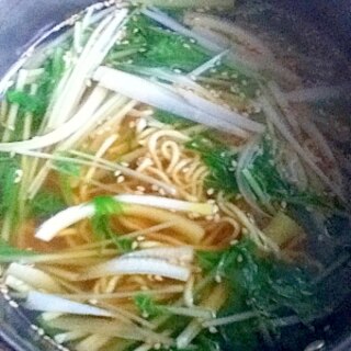 水菜とネギのハリハリ醤油ラーメン【美肌☆風邪予防】